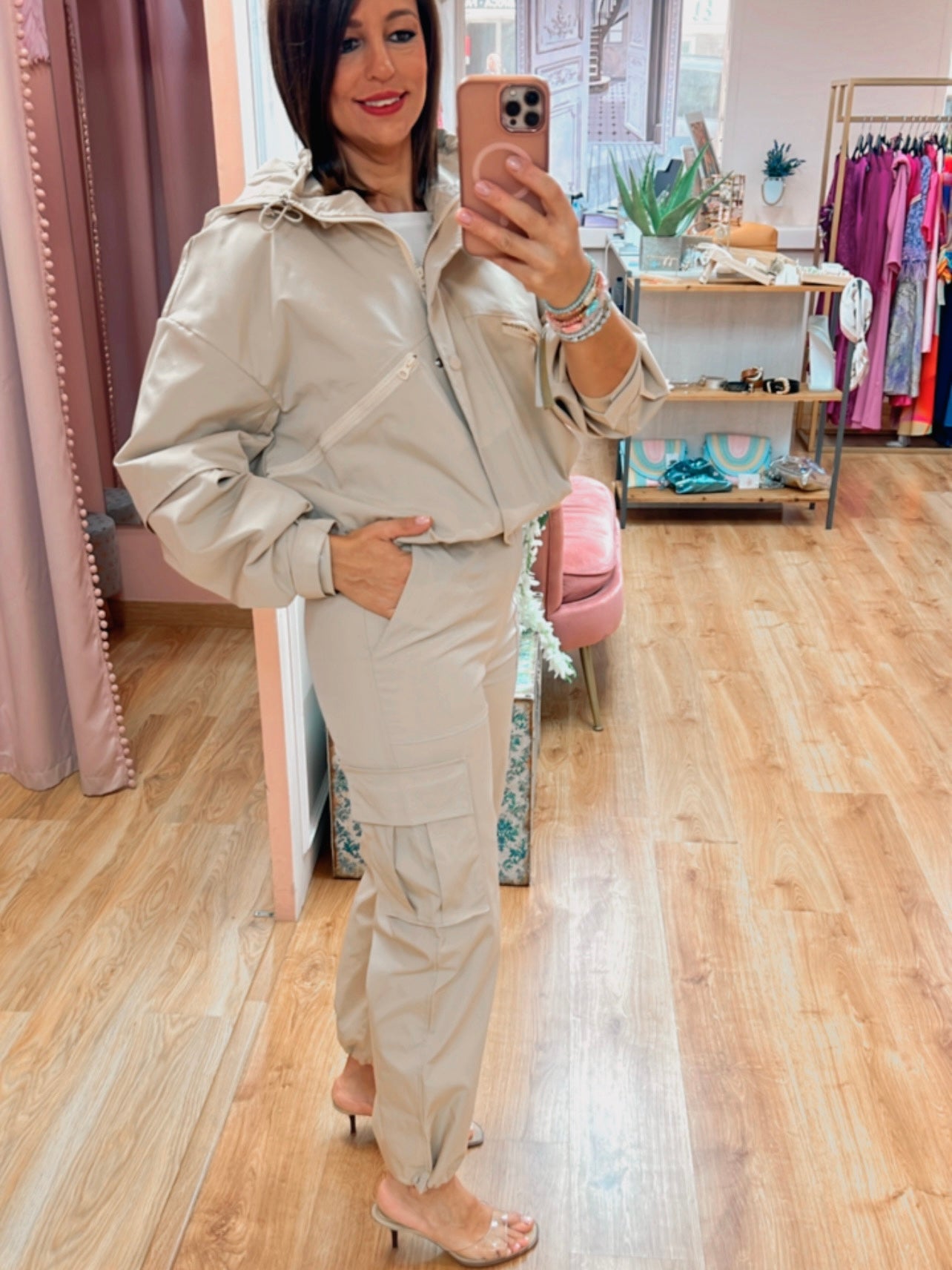 Conjunto Ariana