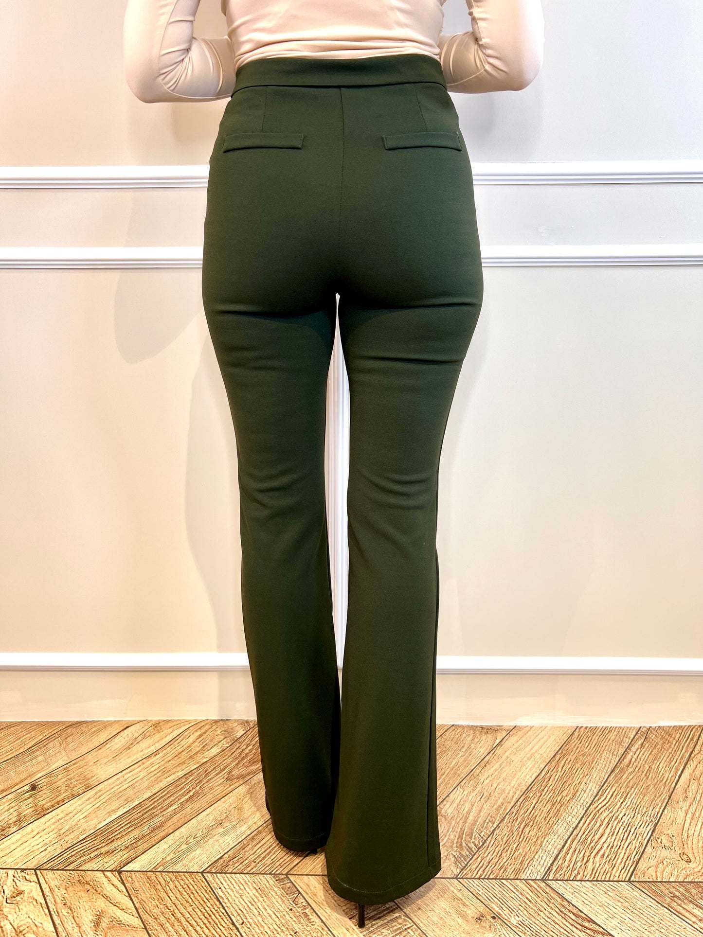 Pantalón Berta kaki